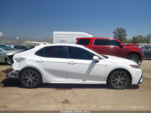 4T1G11AK9RU871661 Toyota CAMRY SE