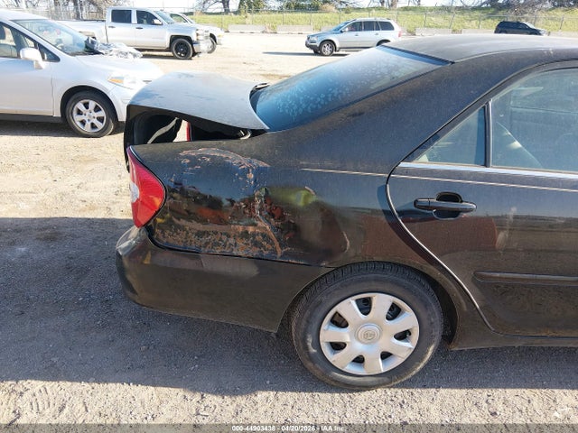 44903438 :رقم المزاد ، 4T1BE32K04U345033 vin ، 2004 Toyota Camry Le مزاد بيع