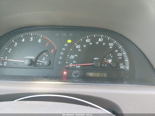 44903438 :رقم المزاد ، 4T1BE32K04U345033 vin ، 2004 Toyota Camry Le مزاد بيع