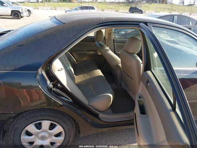 44903438 :رقم المزاد ، 4T1BE32K04U345033 vin ، 2004 Toyota Camry Le مزاد بيع