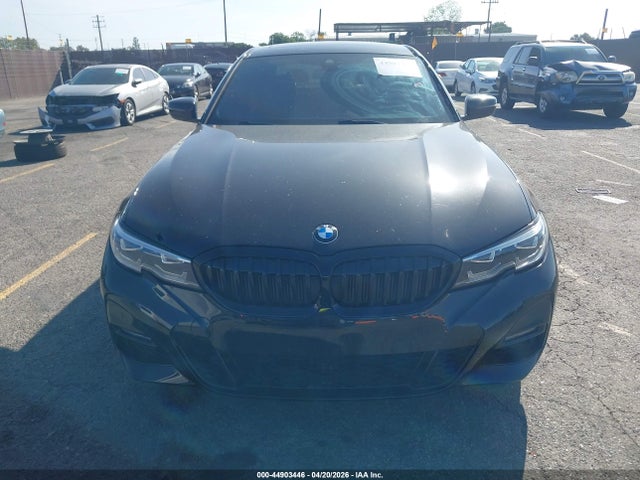 2021 Bmw 330e მანქანა იყიდება აუქციონზე, vin: 3MW5P7J00M8B82350, აუქციონის ნომერი: 44903446