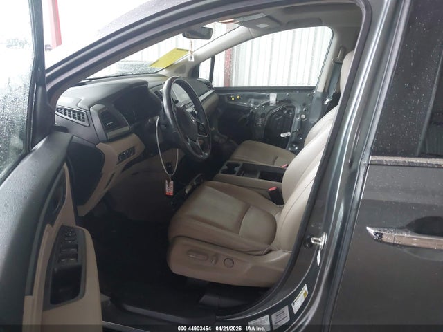44903454 :رقم المزاد ، 5FNRL6H71JB074243 vin ، 2018 Honda Odyssey Ex-l مزاد بيع