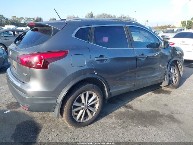 JN1BJ1CP1KW234963 Nissan Rogue Sport Sv