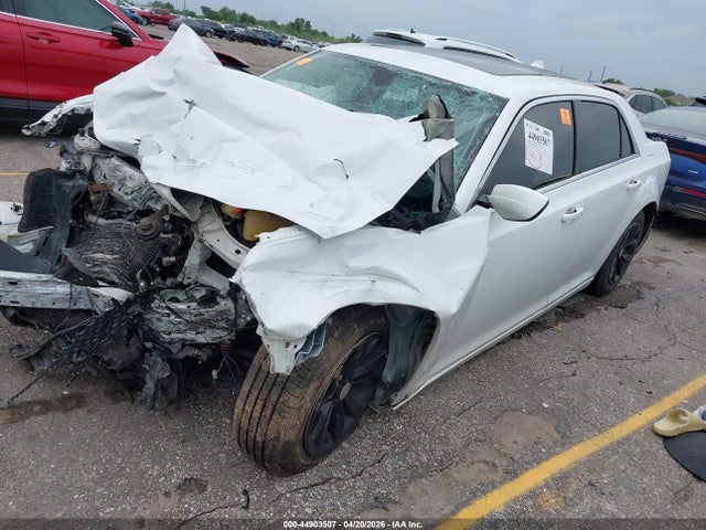Продажа на аукционе авто 2016 Chrysler 300 Anniversary Edition, vin: 2C3CCAAG7GH212569, номер лота: 44903507
