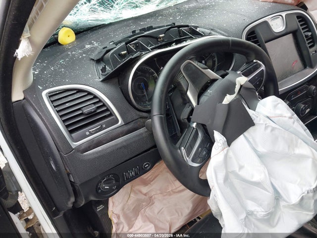 Продажа на аукционе авто 2016 Chrysler 300 Anniversary Edition, vin: 2C3CCAAG7GH212569, номер лота: 44903507