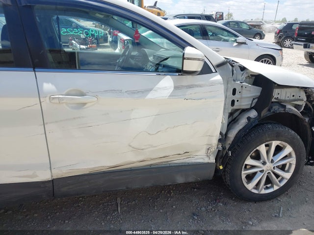 2017 Nissan Rogue Sport Sv მანქანა იყიდება აუქციონზე, vin: JN1BJ1CR6HW143665, აუქციონის ნომერი: 44903525