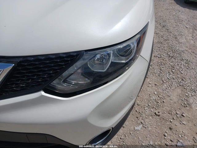 2017 Nissan Rogue Sport Sv მანქანა იყიდება აუქციონზე, vin: JN1BJ1CR6HW143665, აუქციონის ნომერი: 44903525