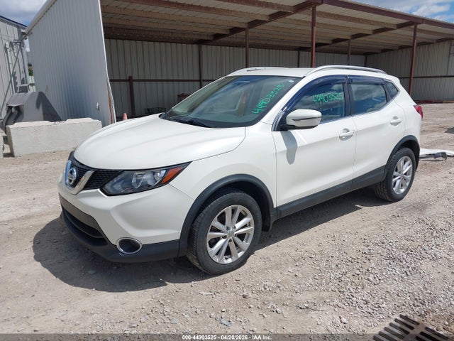 2017 Nissan Rogue Sport Sv მანქანა იყიდება აუქციონზე, vin: JN1BJ1CR6HW143665, აუქციონის ნომერი: 44903525