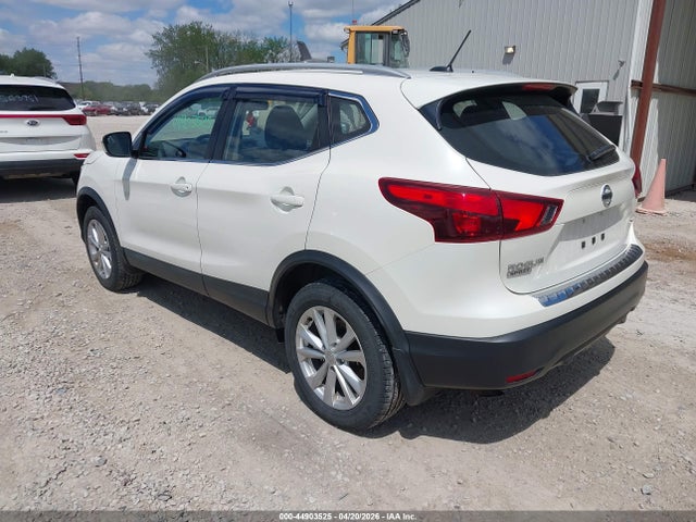 2017 Nissan Rogue Sport Sv მანქანა იყიდება აუქციონზე, vin: JN1BJ1CR6HW143665, აუქციონის ნომერი: 44903525