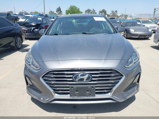 5NPE24AFXJH681881 Hyundai SONATA SE