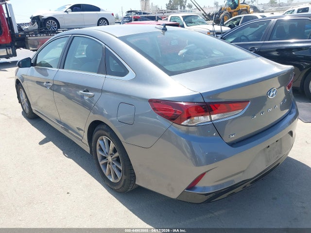 5NPE24AFXJH681881 Hyundai SONATA SE