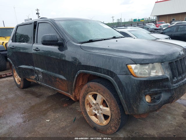 44903591 :رقم المزاد ، 1J4RR4GG4BC577147 vin ، 2011 Jeep Grand Cherokee Laredo مزاد بيع