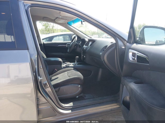 44903603 :رقم المزاد ، 5N1AR2MM2FC710698 vin ، 2015 Nissan Pathfinder S مزاد بيع