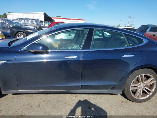 Продаж на аукціоні авто 2013 Tesla Model S, vin: 5YJSA1AG4DFP07844, номер лоту: 44903604