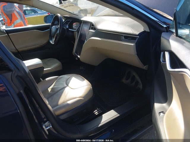 Продаж на аукціоні авто 2013 Tesla Model S, vin: 5YJSA1AG4DFP07844, номер лоту: 44903604