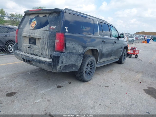 Aukcja sprzedaży 2015 Chevrolet Suburban 1500 Lt, vin: 1GNSKJKC4FR581806, numer aukcji: 44903625