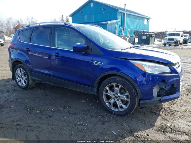 1FMCU9J9XGUC60844 Ford Escape Titanium