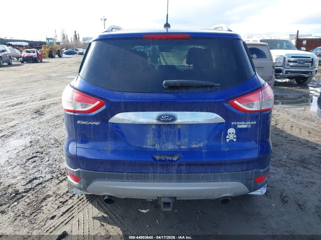 1FMCU9J9XGUC60844 Ford Escape Titanium