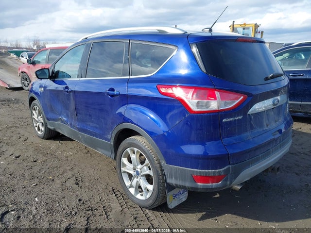 1FMCU9J9XGUC60844 Ford Escape Titanium