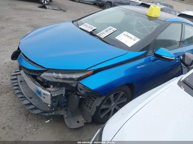 44903675 :رقم المزاد ، JTDBVRBD1HA001694 vin ، 2017 Toyota Mirai مزاد بيع