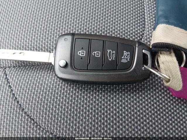 5NPLL4AG4MH046544 Hyundai ELANTRA SE