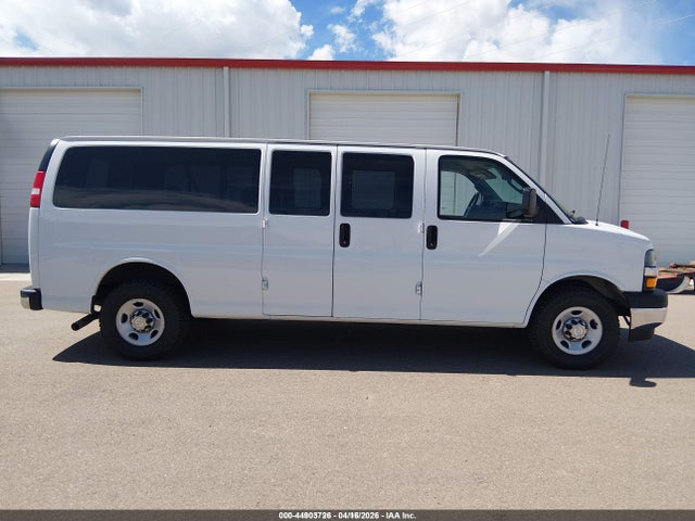 1GAZGPFG8J1275071 Chevrolet Express 3500 Lt