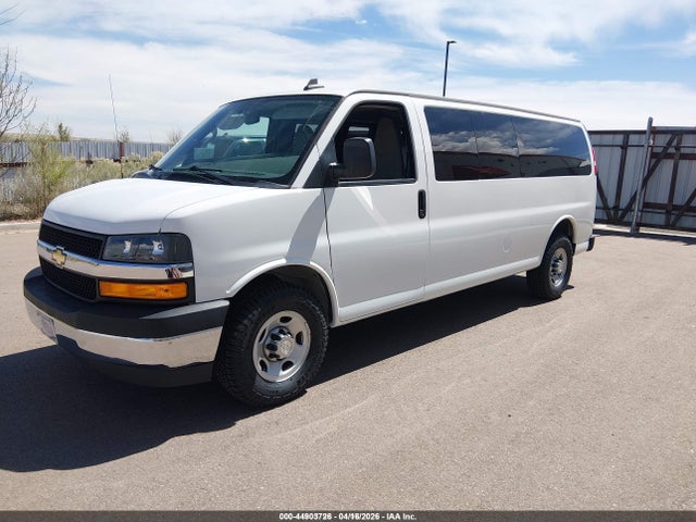 1GAZGPFG8J1275071 Chevrolet Express 3500 Lt