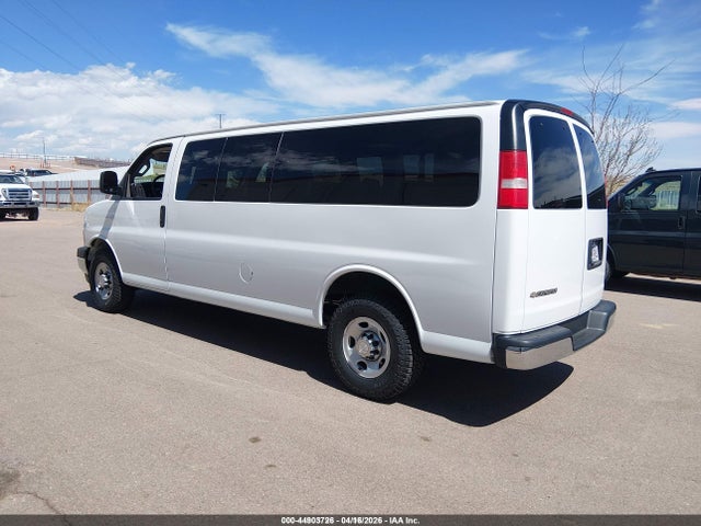 1GAZGPFG8J1275071 Chevrolet Express 3500 Lt