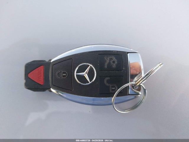Продаж на аукціоні авто 2015 Mercedes-benz C 300 4matic, vin: 55SWF4KB6FU024472, номер лоту: 44903729