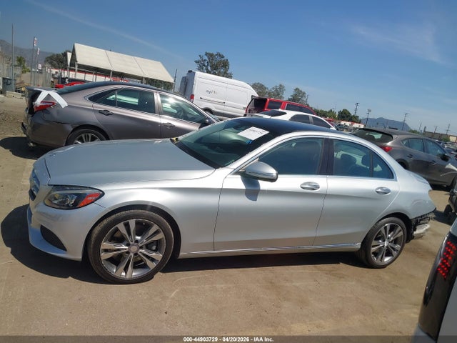Продаж на аукціоні авто 2015 Mercedes-benz C 300 4matic, vin: 55SWF4KB6FU024472, номер лоту: 44903729