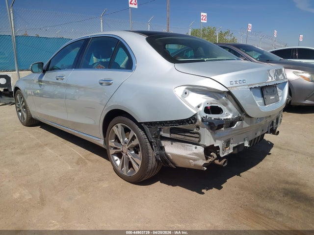 Продаж на аукціоні авто 2015 Mercedes-benz C 300 4matic, vin: 55SWF4KB6FU024472, номер лоту: 44903729