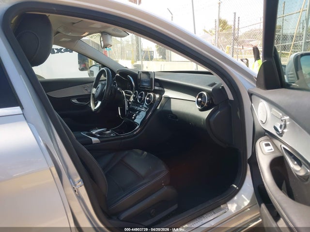 Продаж на аукціоні авто 2015 Mercedes-benz C 300 4matic, vin: 55SWF4KB6FU024472, номер лоту: 44903729