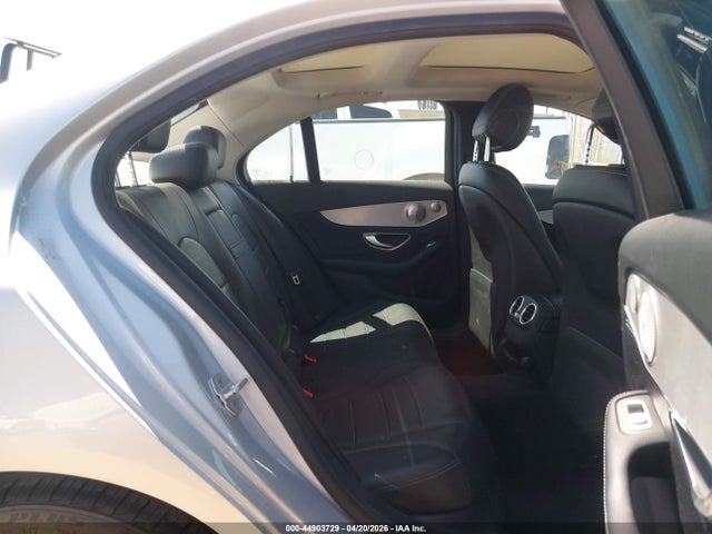 Продаж на аукціоні авто 2015 Mercedes-benz C 300 4matic, vin: 55SWF4KB6FU024472, номер лоту: 44903729