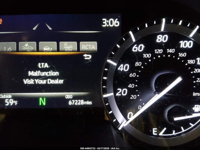 5TDGZRBH1NS570248 Toyota Highlander Xle
