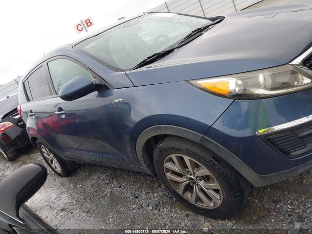 Продажа на аукционе авто 2016 Kia Sportage Lx, vin: KNDPBCAC8G7879087, номер лота: 44903736