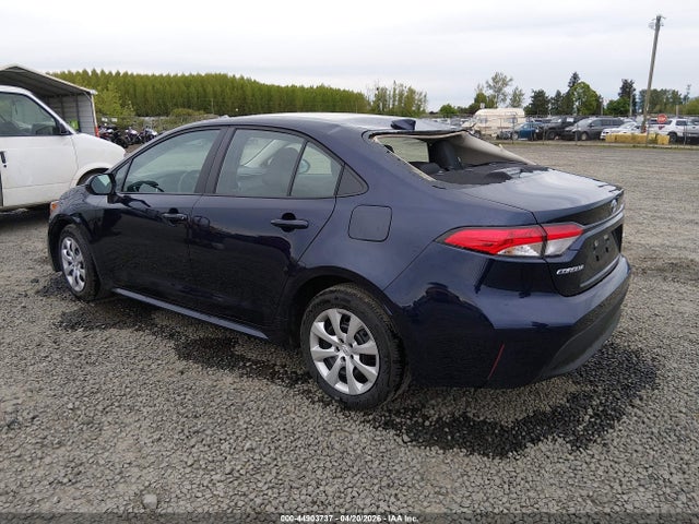 Toyota COROLLA LE 2026 5YFB4MDE2TP391673 Image 3