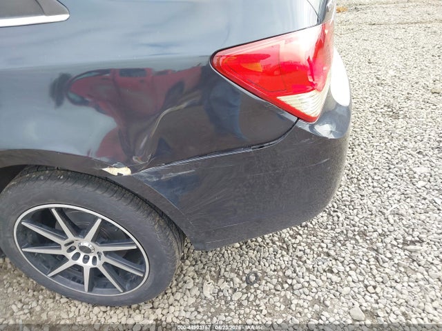 1G1PC5SBXE7321844 Chevrolet Cruze 1lt Auto