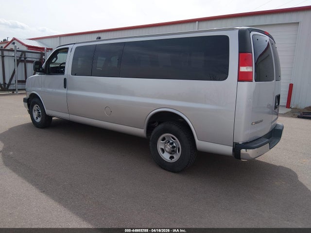 1GAZGPFG2J1299642 Chevrolet Express 3500 Lt
