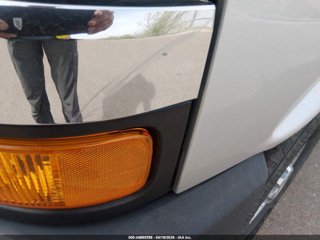 1GAZGPFG2J1299642 Chevrolet Express 3500 Lt