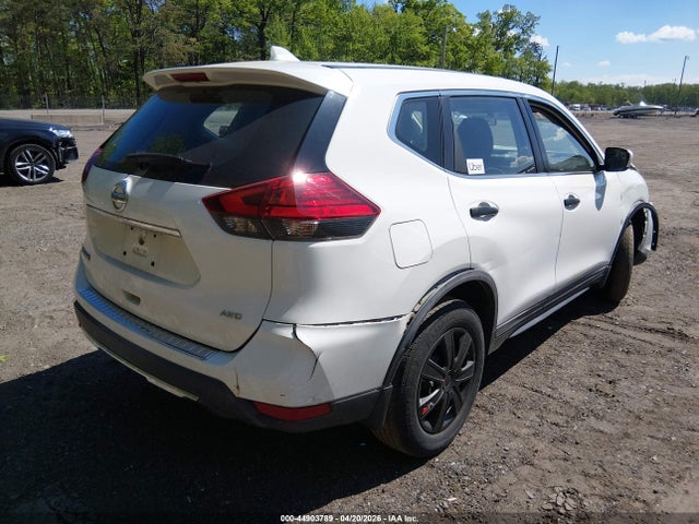 2017 Nissan Rogue S მანქანა იყიდება აუქციონზე, vin: KNMAT2MV8HP613385, აუქციონის ნომერი: 44903789