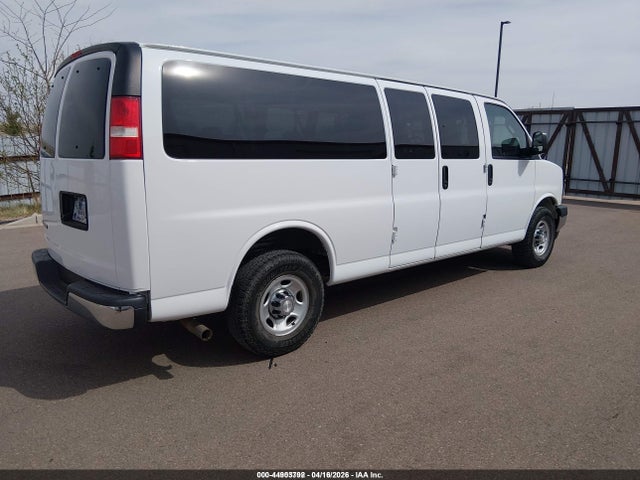 1GAZGPFG7J1301398 Chevrolet Express 3500 Lt