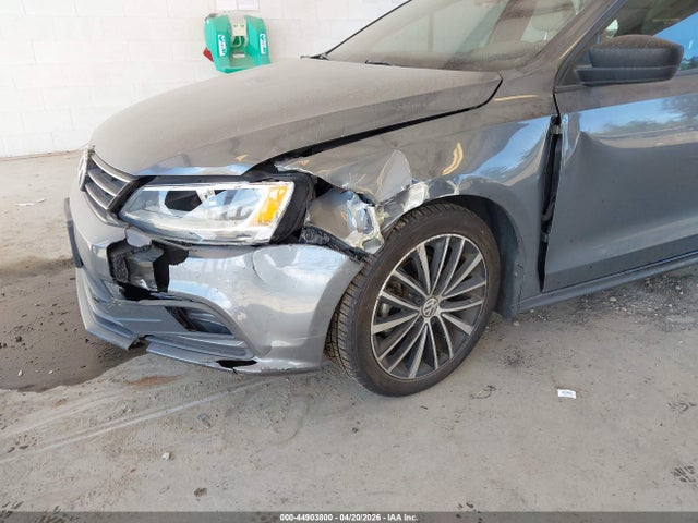 Aukcja sprzedaży 2016 Volkswagen Jetta 1.8t Sport, vin: 3VWD17AJXGM409576, numer aukcji: 44903800