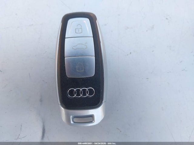 WAUTPBFF7JA070930 Audi A3 E-tron 1.4t Premium/1.4t Tech Premium