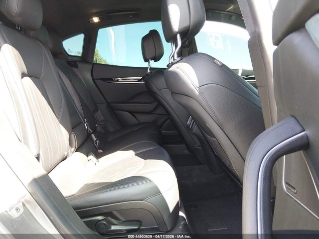 Продаж на аукціоні авто 2021 Maserati Levante, vin: ZN661XUA6MX372702, номер лоту: 44903829