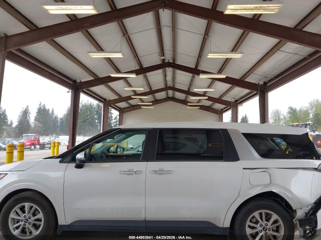 KIA Carnival Mpv Lx 2023 KNDNB4H3XP6215804 Image 14