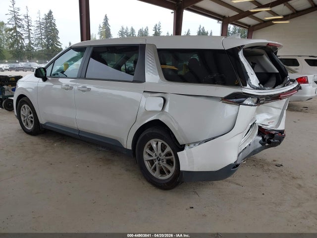 KIA Carnival Mpv Lx 2023 KNDNB4H3XP6215804 Image 3