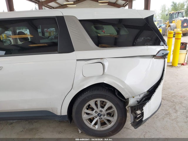 KIA Carnival Mpv Lx 2023 KNDNB4H3XP6215804 Image 6