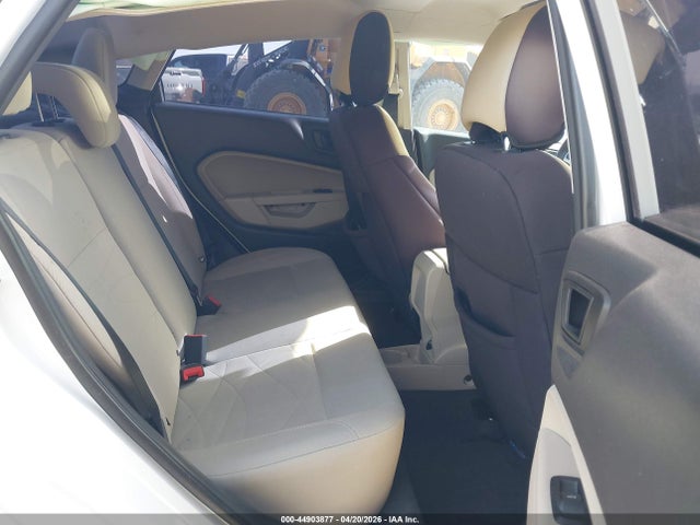 Ford FIESTA SE 2018 3FADP4BJ9JM141065 Image 8