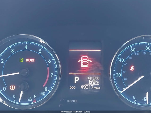 Toyota COROLLA LE 2018 5YFBURHE7JP853987 Image 15