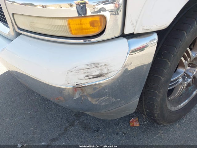 2003 Gmc Yukon Xl 1500 Slt მანქანა იყიდება აუქციონზე, vin: 1GKEC16T13J156197, აუქციონის ნომერი: 44903896